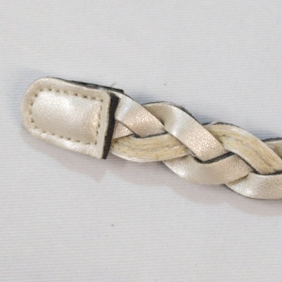 White Braided Belt Size 3 Durable Faux Leather Stylish Addition to Any Outfit - Picture 8 of 12